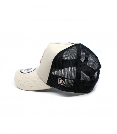 New Era trucker B beige noir